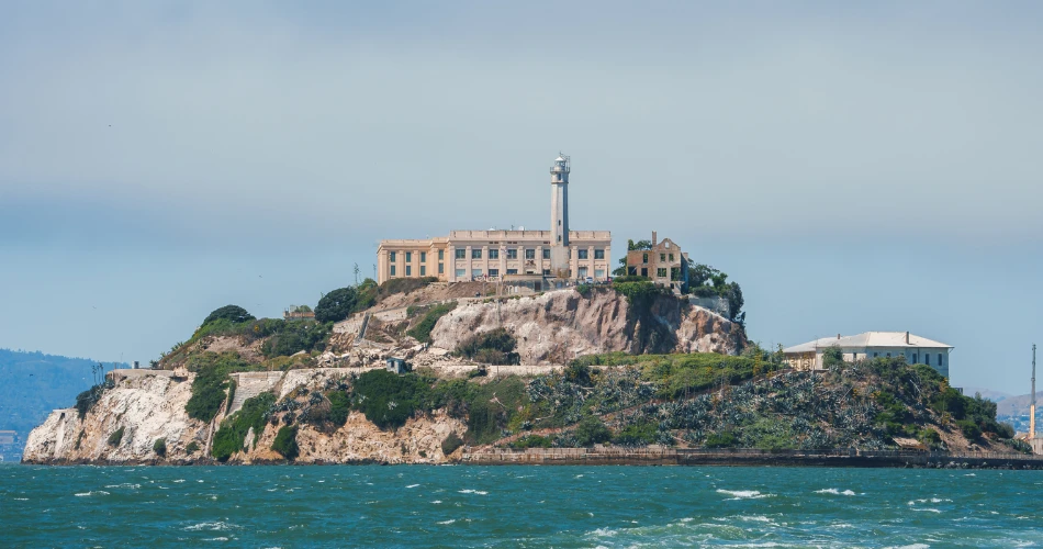 San Francisco Travel Guide: Top Attractions, Famous Landmarks & Hidden Gems