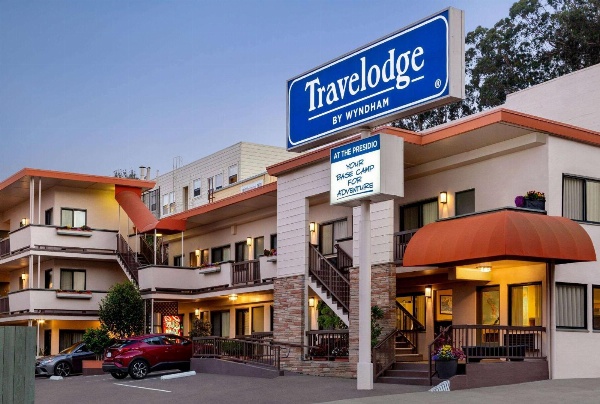 Travelodge by Wyndham Presidio San Francisco image 1